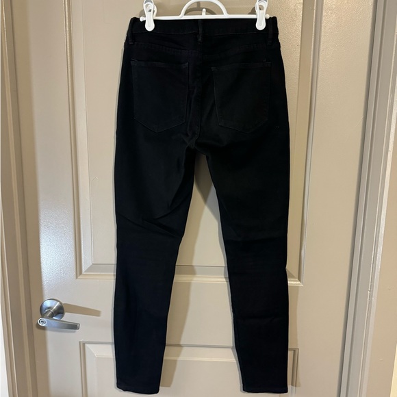 Women’s GAP Curvy True Skinny Jean - Picture 3 of 3